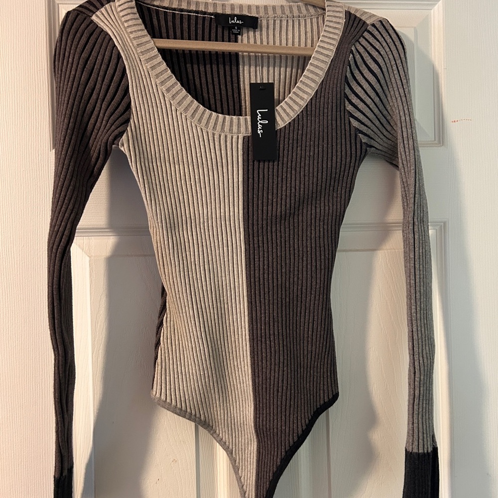 Lulu's Two-Tone Ribbed Bodysuit - Black and Gray